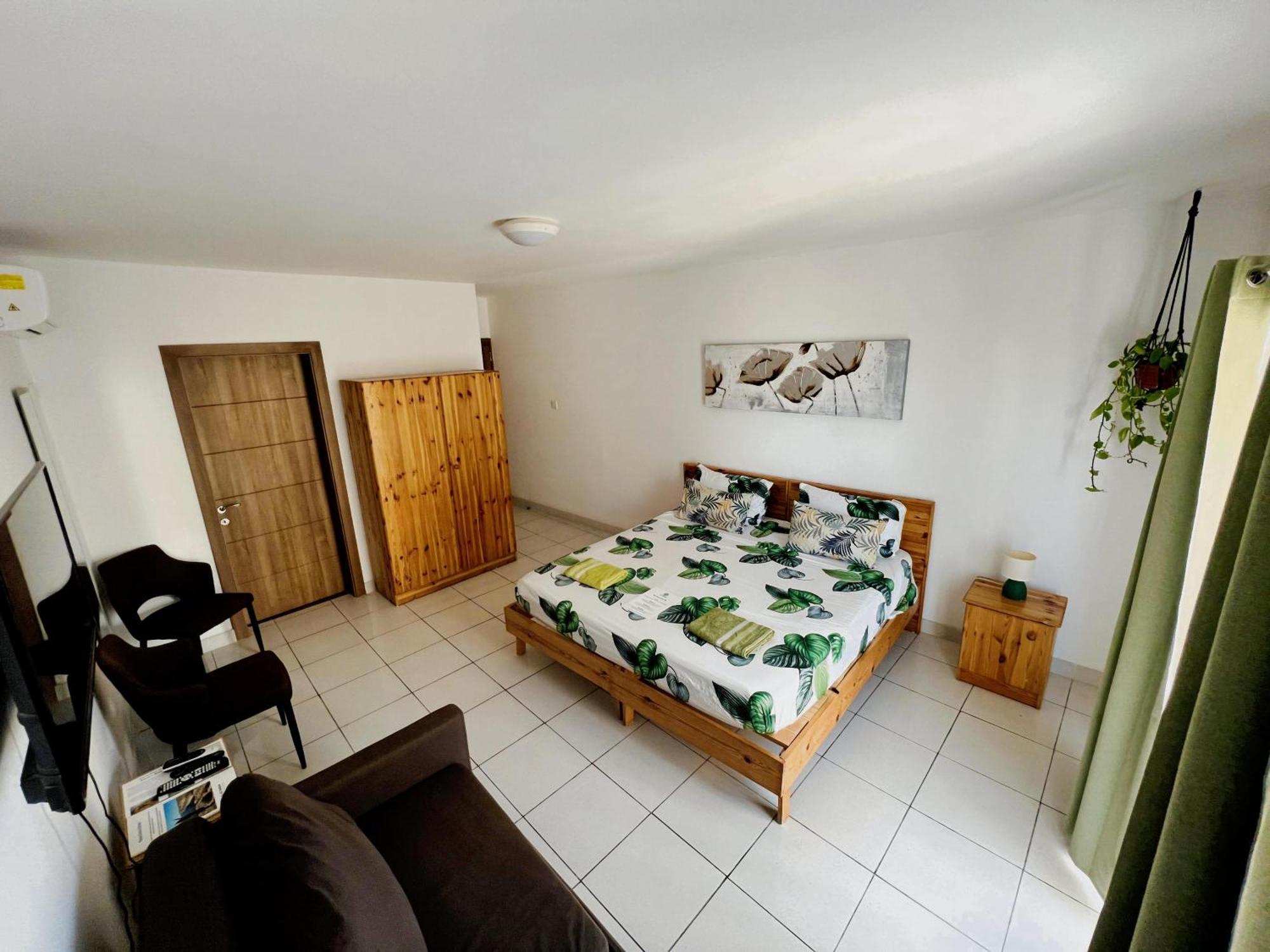 All Nations Holiday Home Айнсилем Экстерьер фото